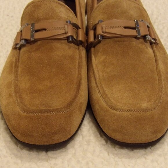 NEW in BOX Salvatore Ferragamo \